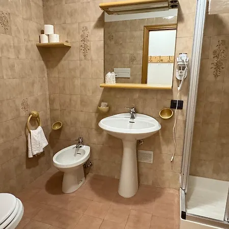 Locanda Dal Giulio Al Frate B&B-2